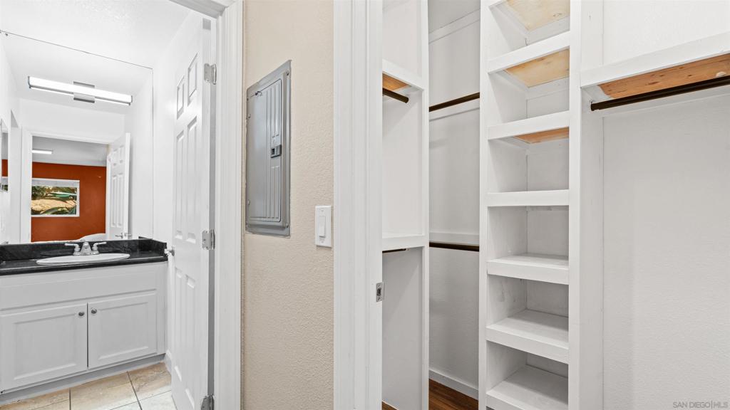 9860 Dale Avenue C4 Property Photo 11