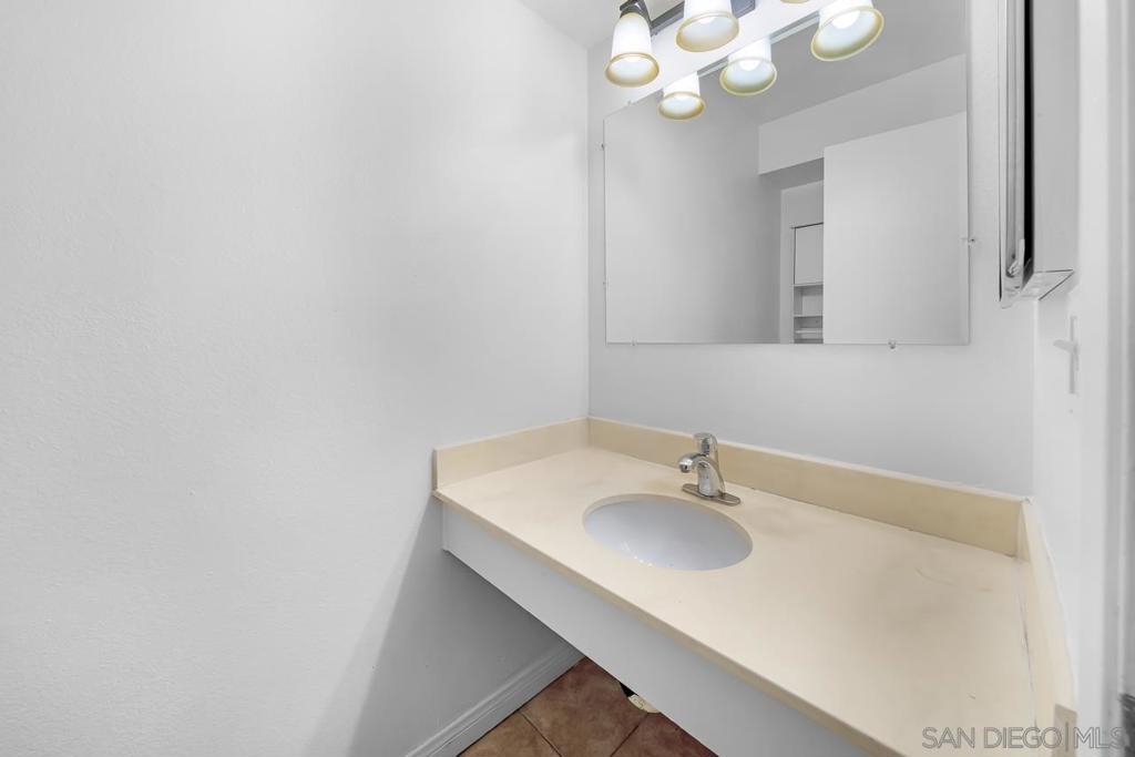 6787 Alvarado Rd 5 Property Photo 13