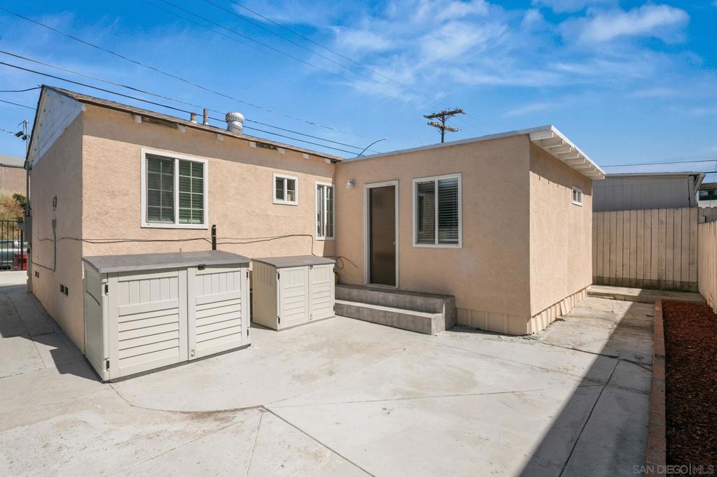 4863 Polk Ave Property Photo 19