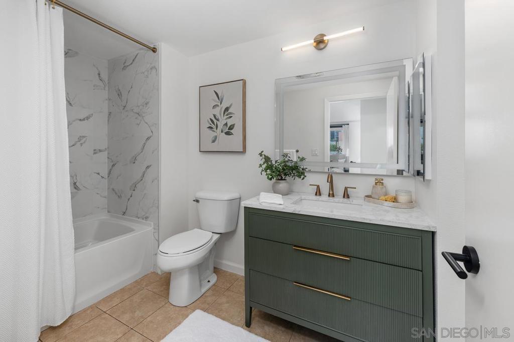 875 G 303 Property Photo 11