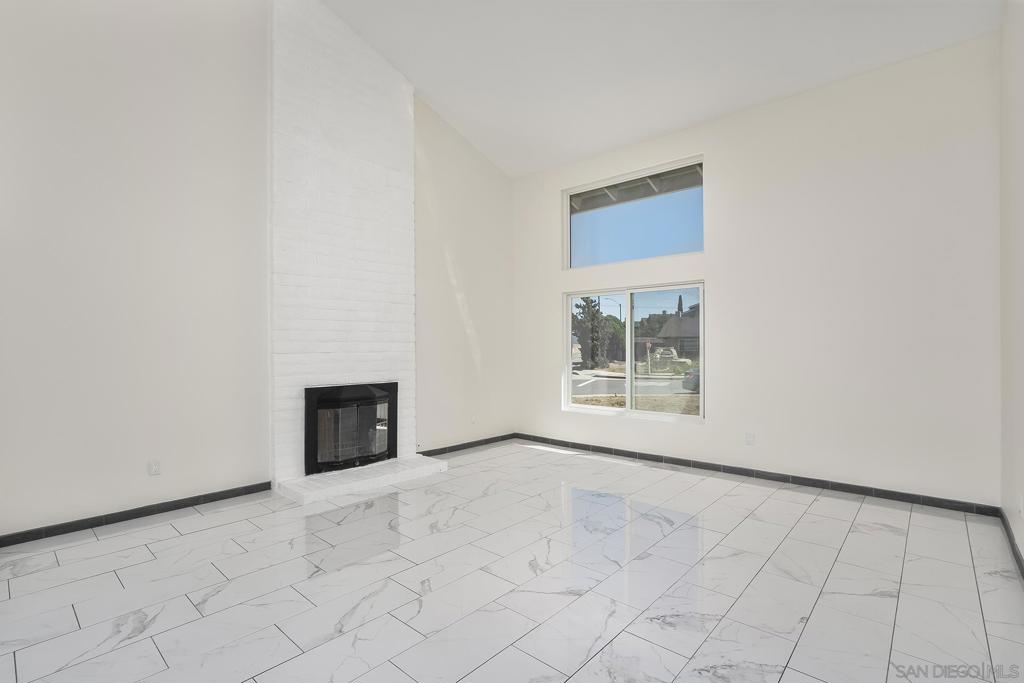 10772 Avenida Roberta Property Photo 8