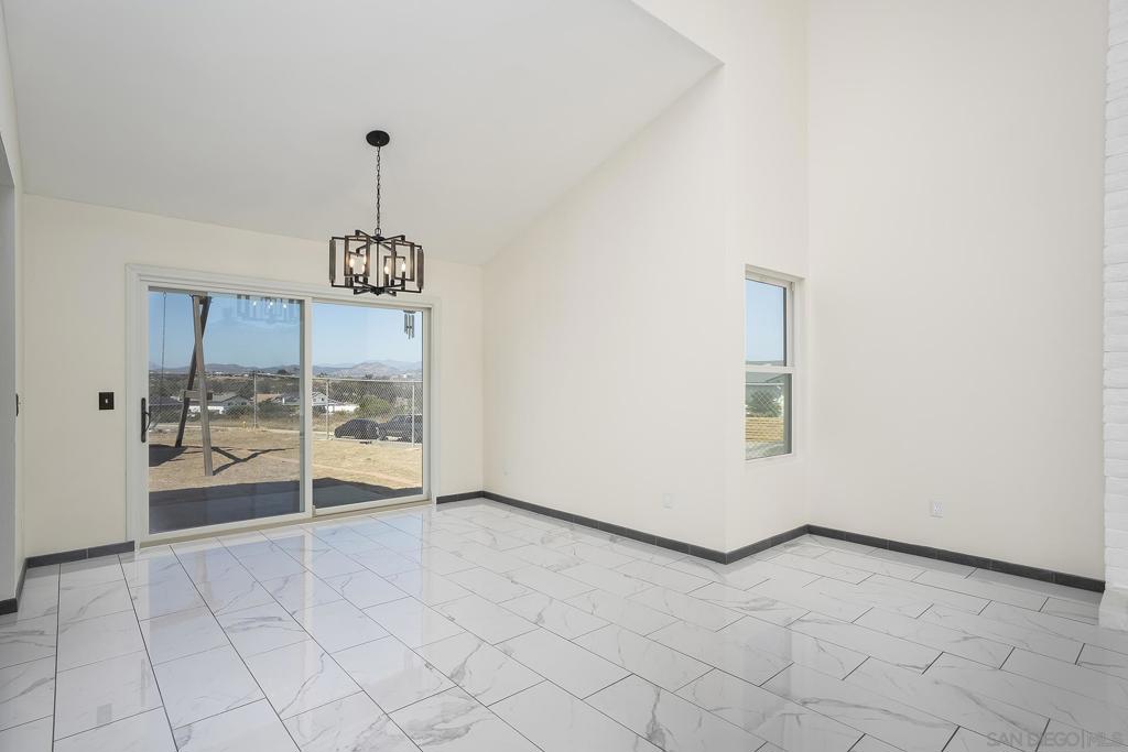 10772 Avenida Roberta Property Photo 10