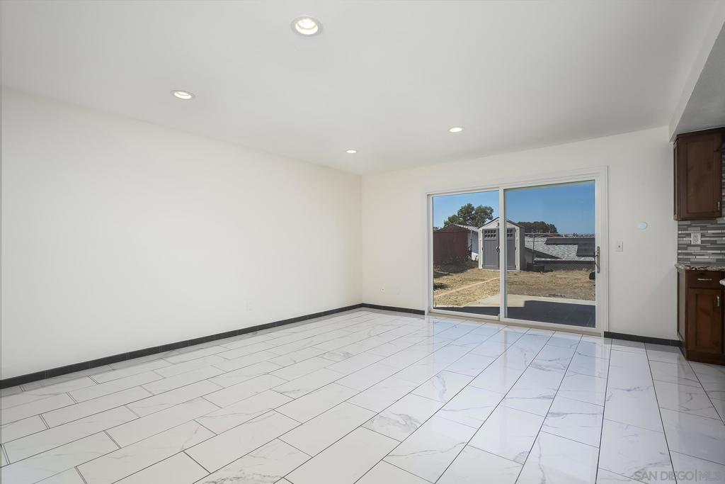 10772 Avenida Roberta Property Photo 15