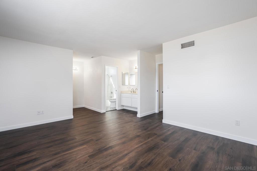 10772 Avenida Roberta Property Photo 19