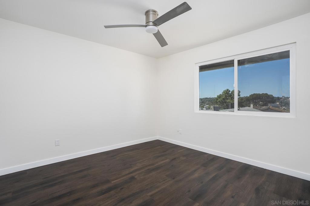 10772 Avenida Roberta Property Photo 25