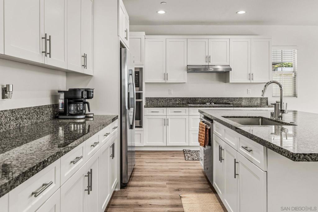 1138 Camino Levante Property Photo 10