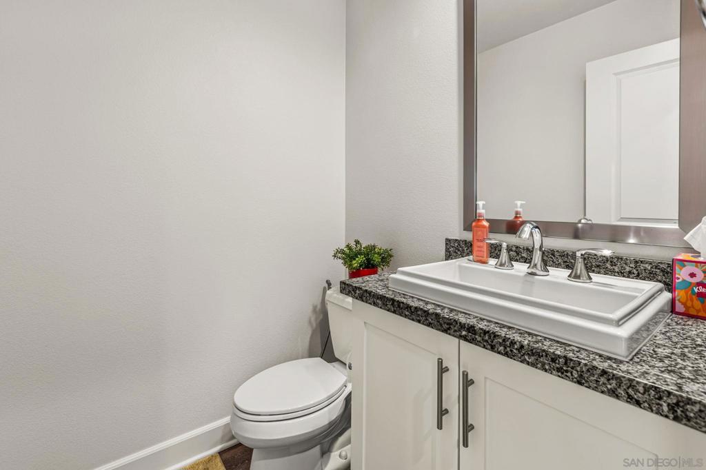1138 Camino Levante Property Photo 11