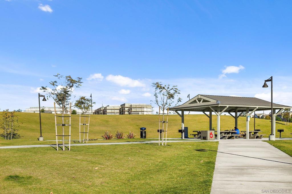 1138 Camino Levante Property Photo 37