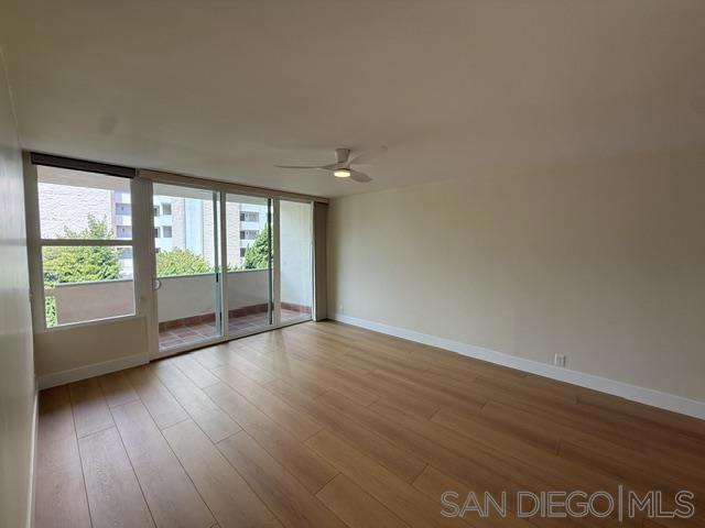2510 Torrey Pines Rd, Unit 312 Property Photo 6