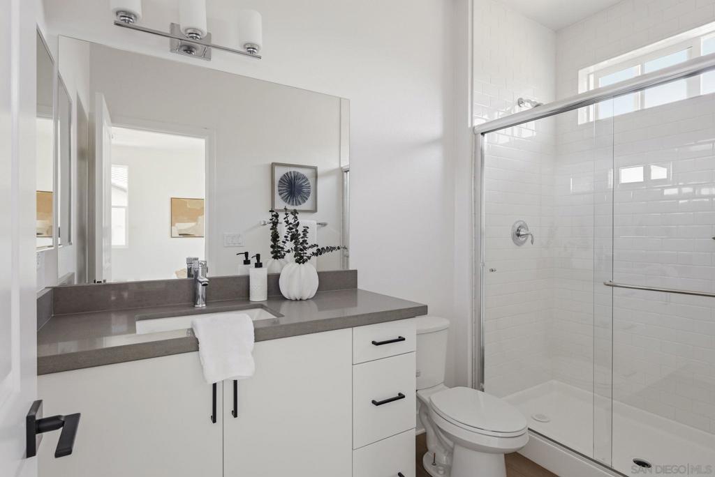 305 Ishaan Property Photo 15