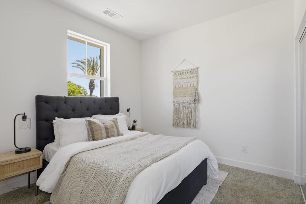 305 Ishaan Property Photo 16