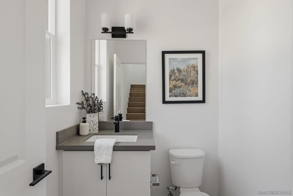 305 Ishaan Property Photo 18