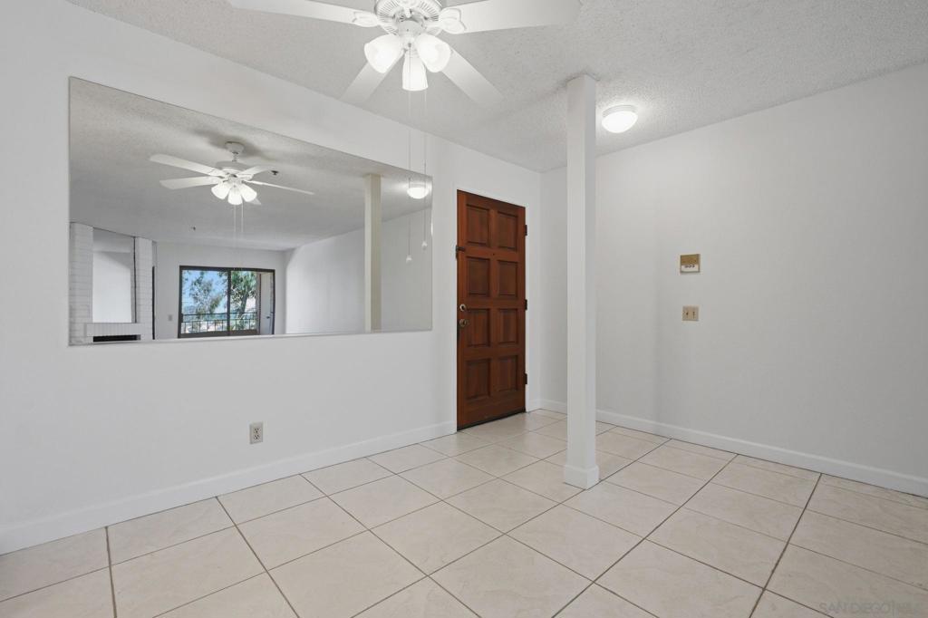 5649 Lake Park 301 Property Photo 18