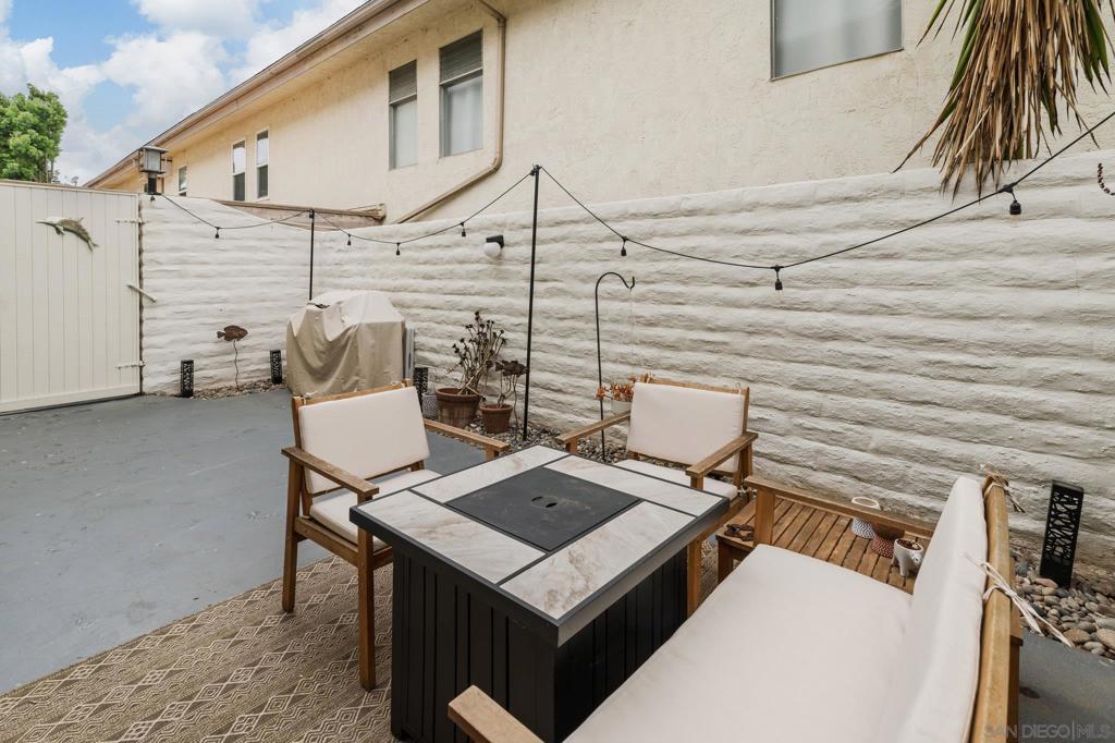 2544 Navarra Dr 4 Property Photo 29