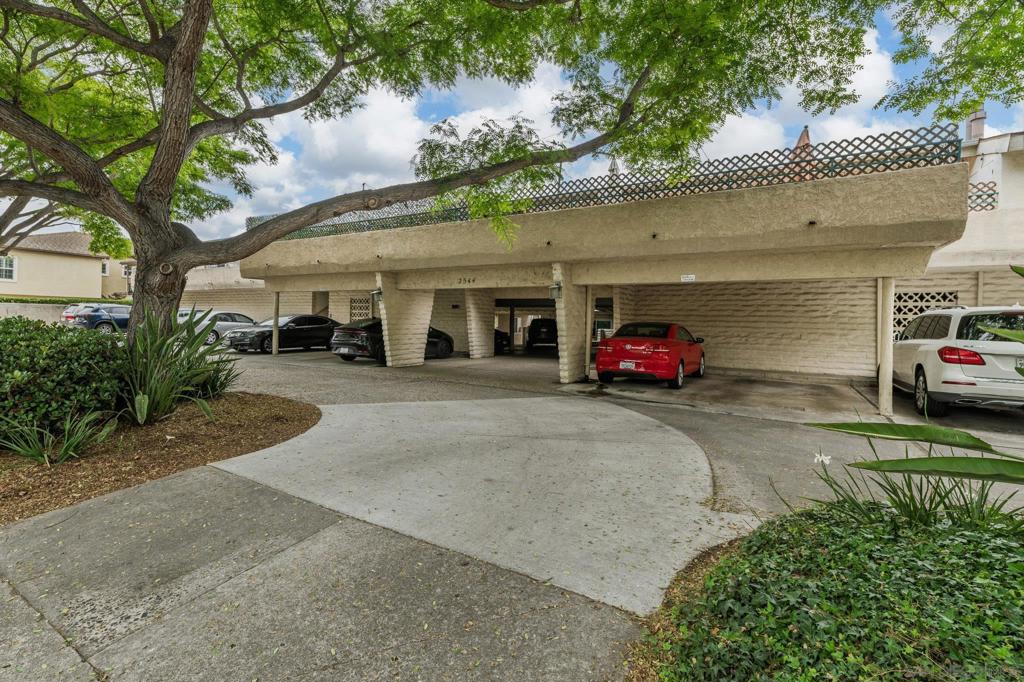 2544 Navarra Dr 4 Property Photo 33