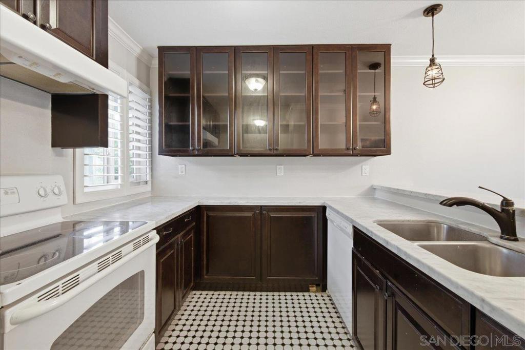 4113 Mount Alifan C Property Photo 3