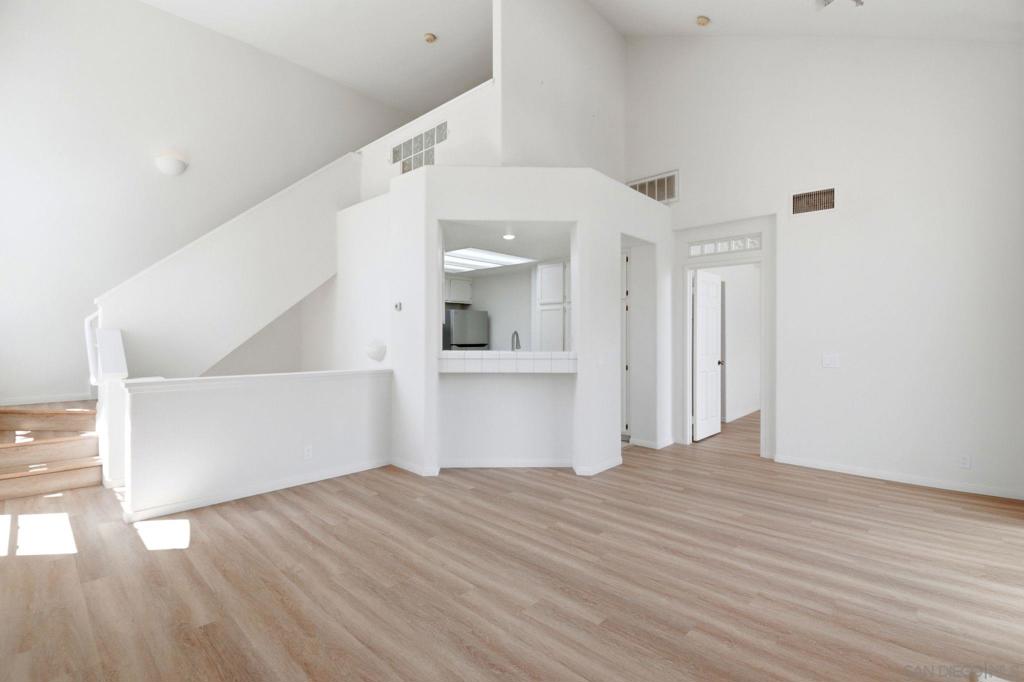 7225 Calabria Ct 92 Property Photo 6