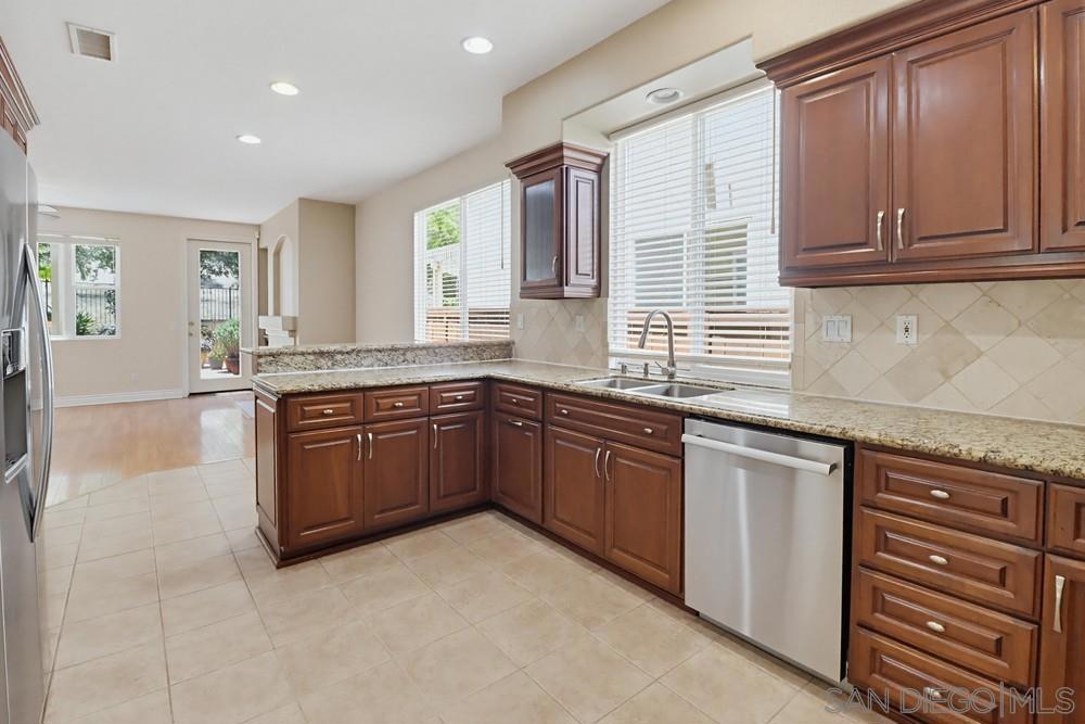 11951 Cypress Valley Dr Property Photo 20