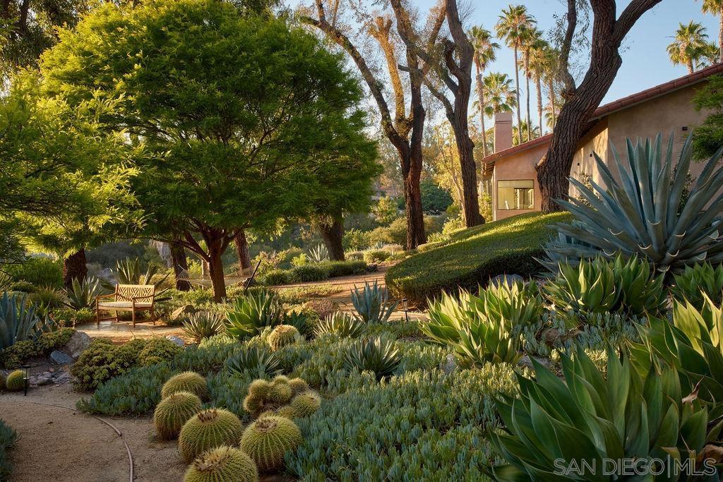 17335 Via Del Bravo Property Photo 2
