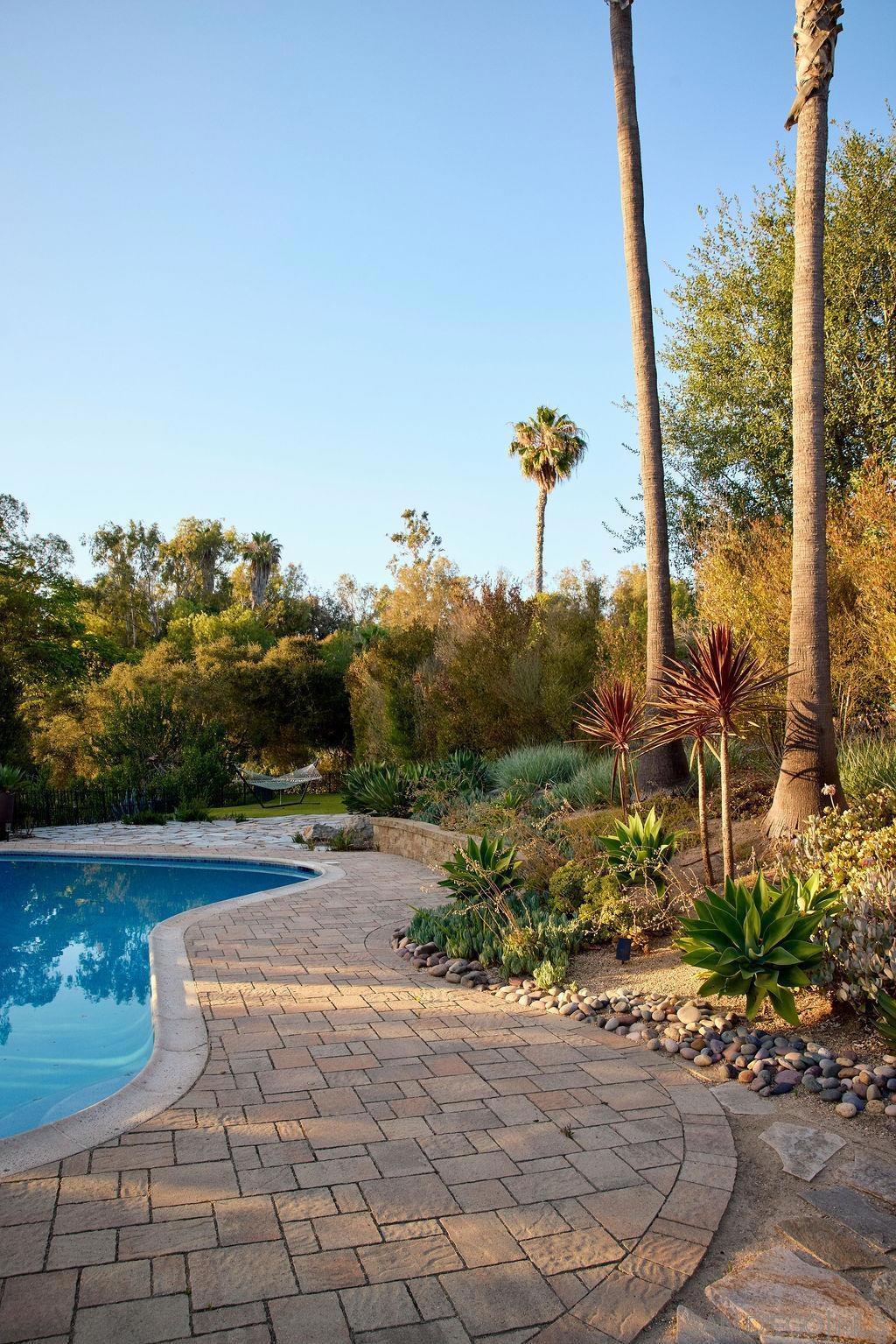 17335 Via Del Bravo Property Photo 7