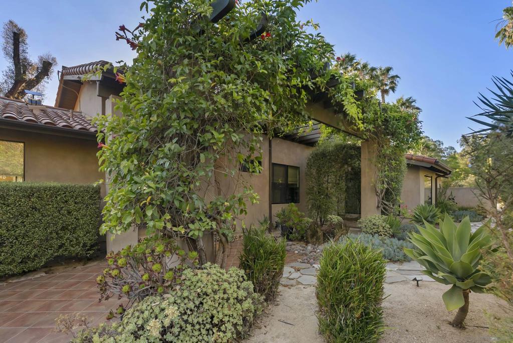17335 Via Del Bravo Property Photo 42