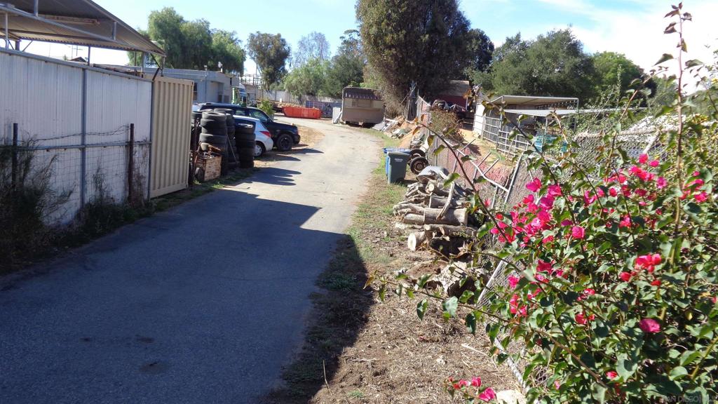 29030 Lilac Rd. Property Photo 1