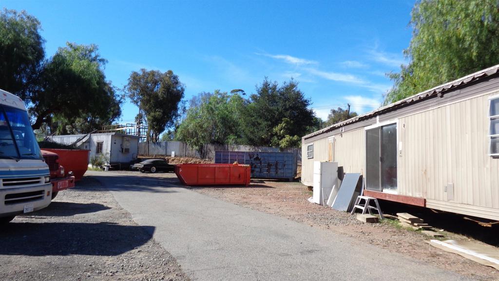 29030 Lilac Rd. Property Photo 3