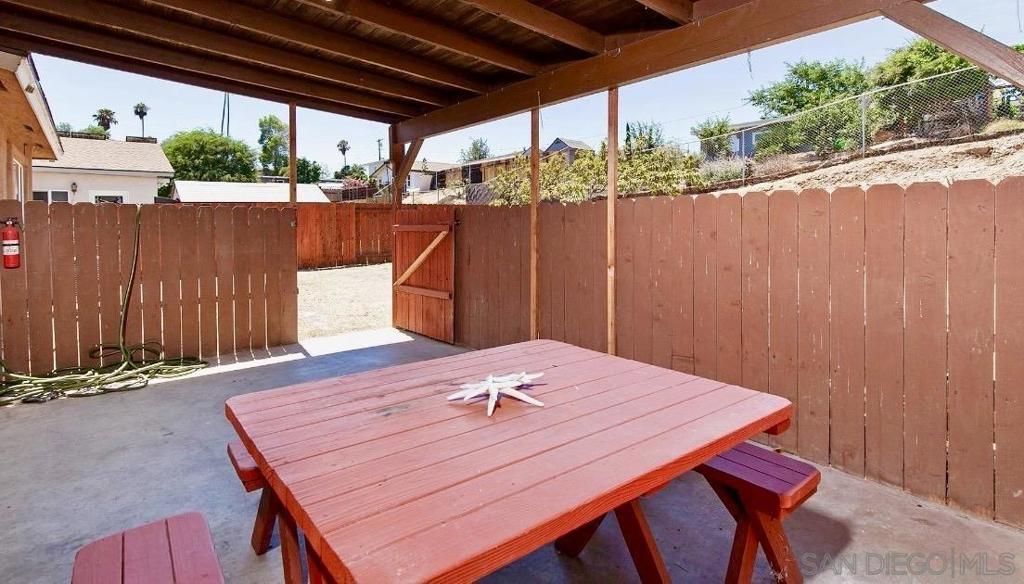 834 Maria Ave. Property Photo 11