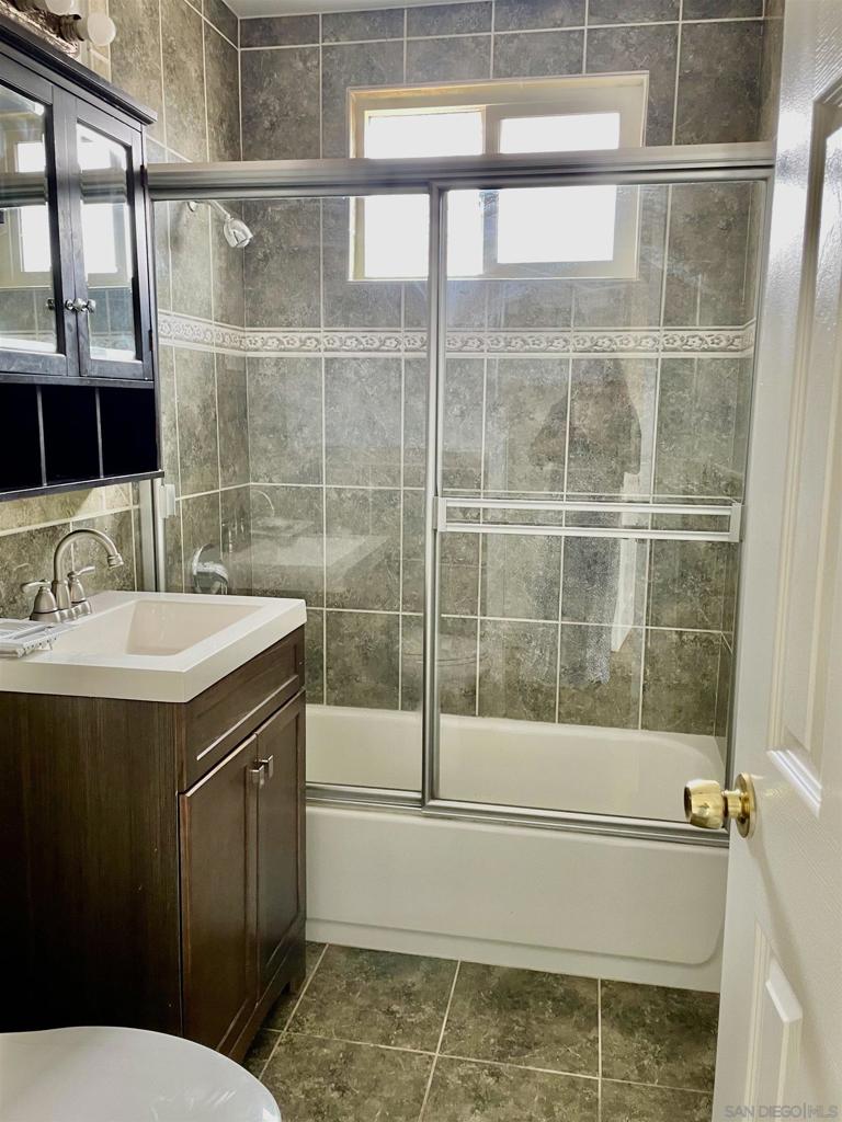 834 Maria Ave. Property Photo 17