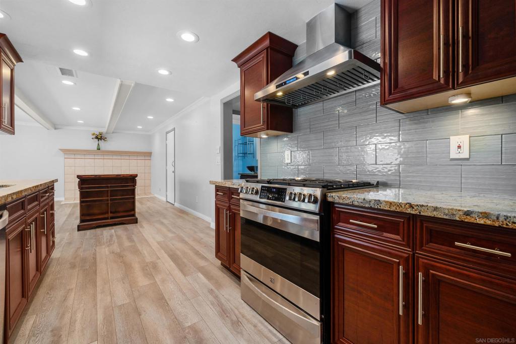 7376 Melotte St Property Photo 15