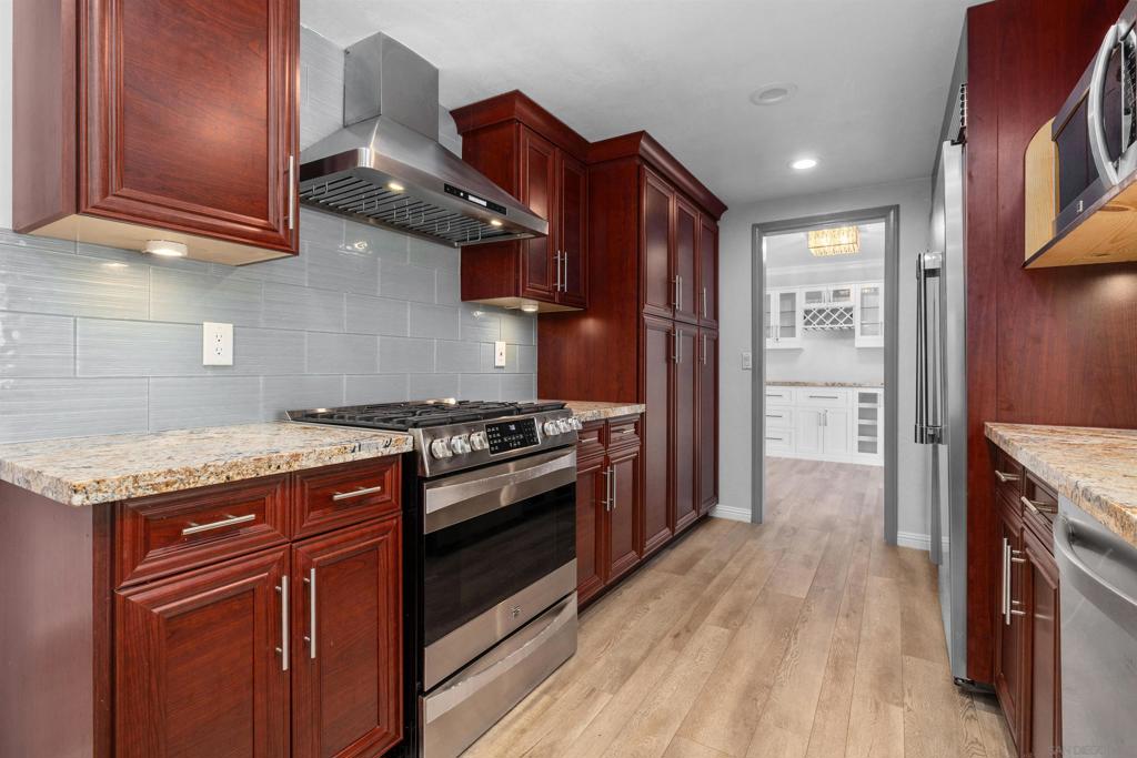 7376 Melotte St Property Photo 17