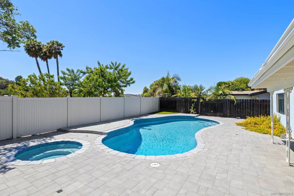 7376 Melotte St Property Photo 40