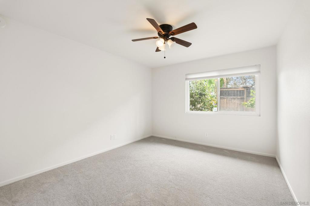 489 La Costa Ave Property Photo 26