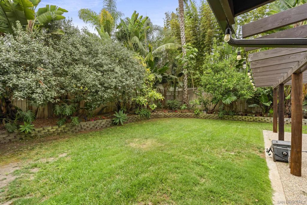 489 La Costa Ave Property Photo 55