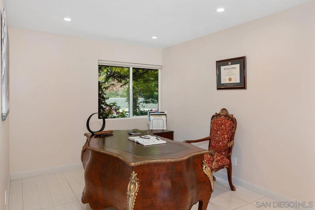 5441 Curie Way Property Photo 12