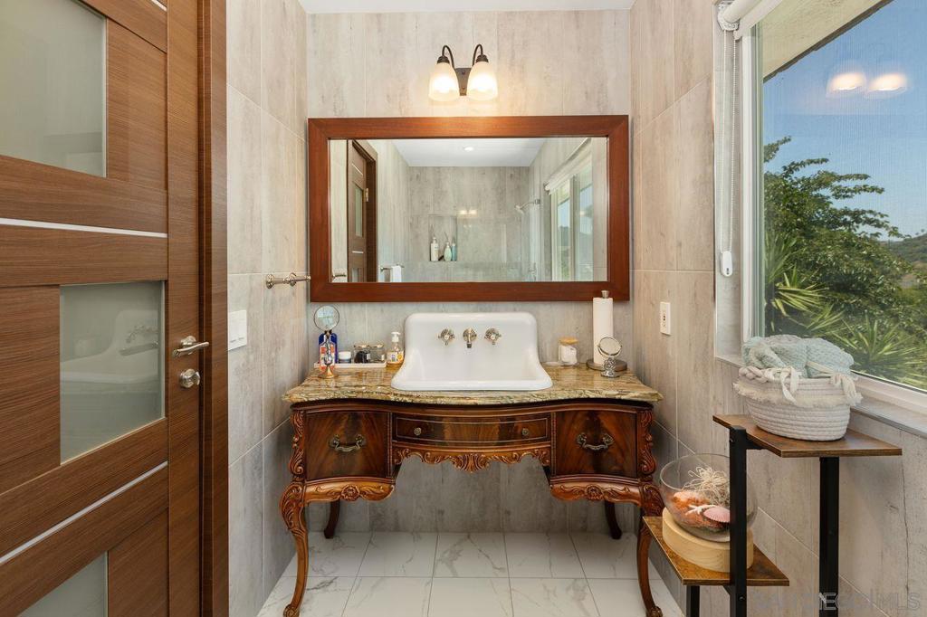 5441 Curie Way Property Photo 16