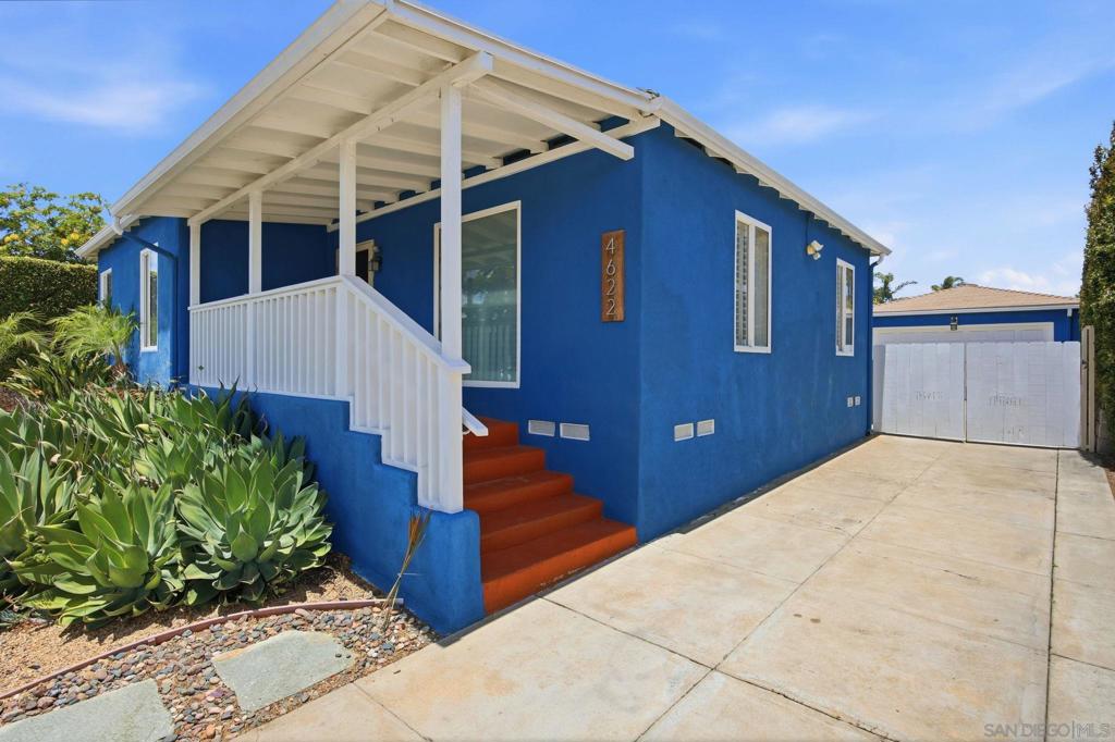 4622 Norwood Property Photo 9