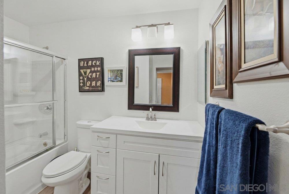 17453 Plaza Cerado 105 Property Photo 5