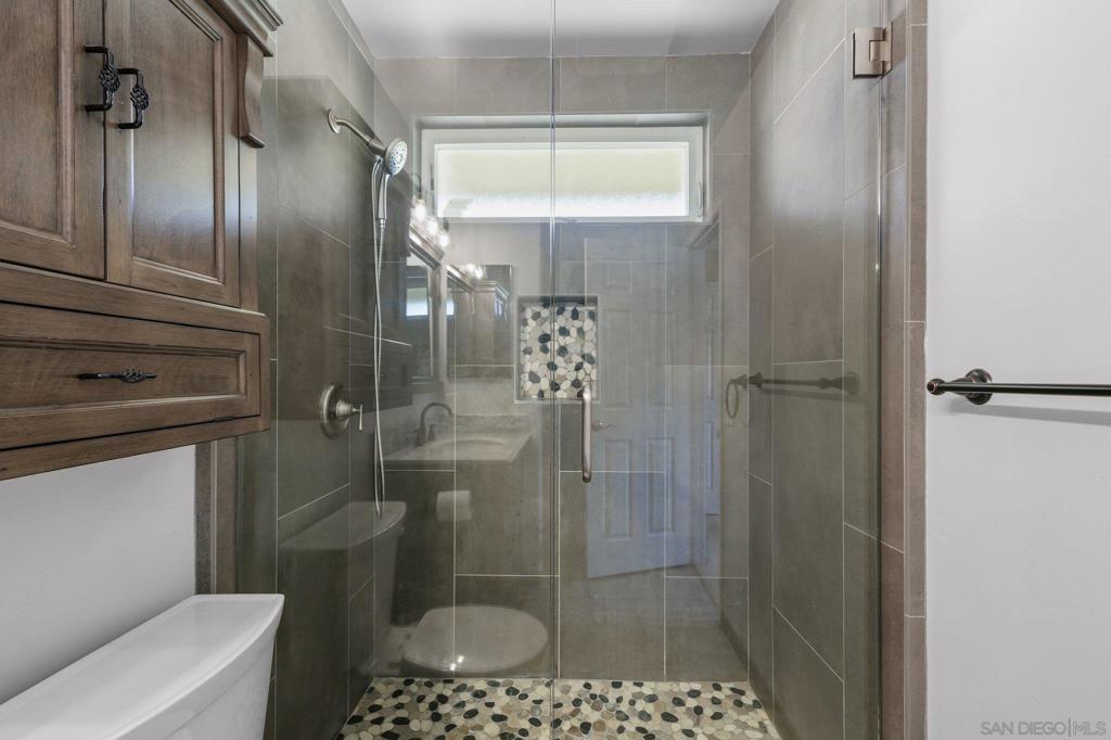 12651 Ridgeton Property Photo 32