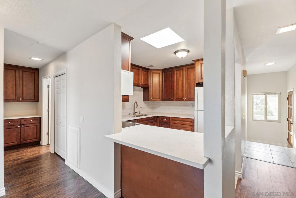 2909 Cowley Way L Property Photo 4
