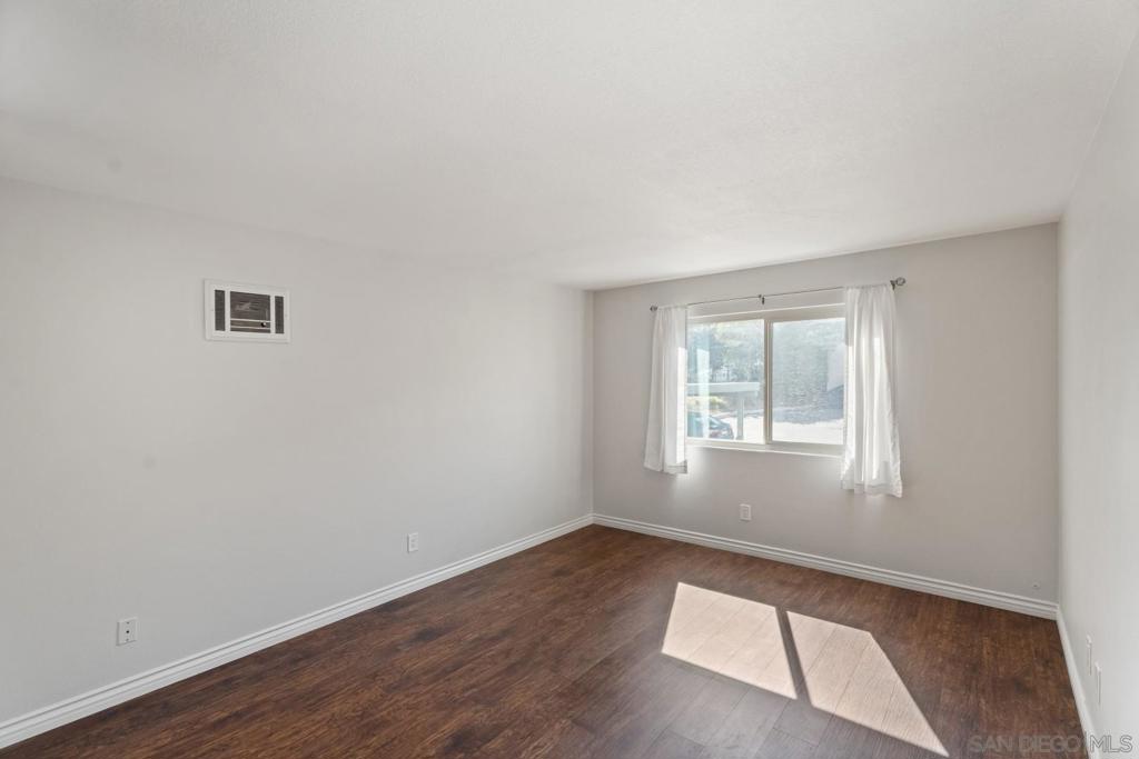 2909 Cowley Way L Property Photo 6