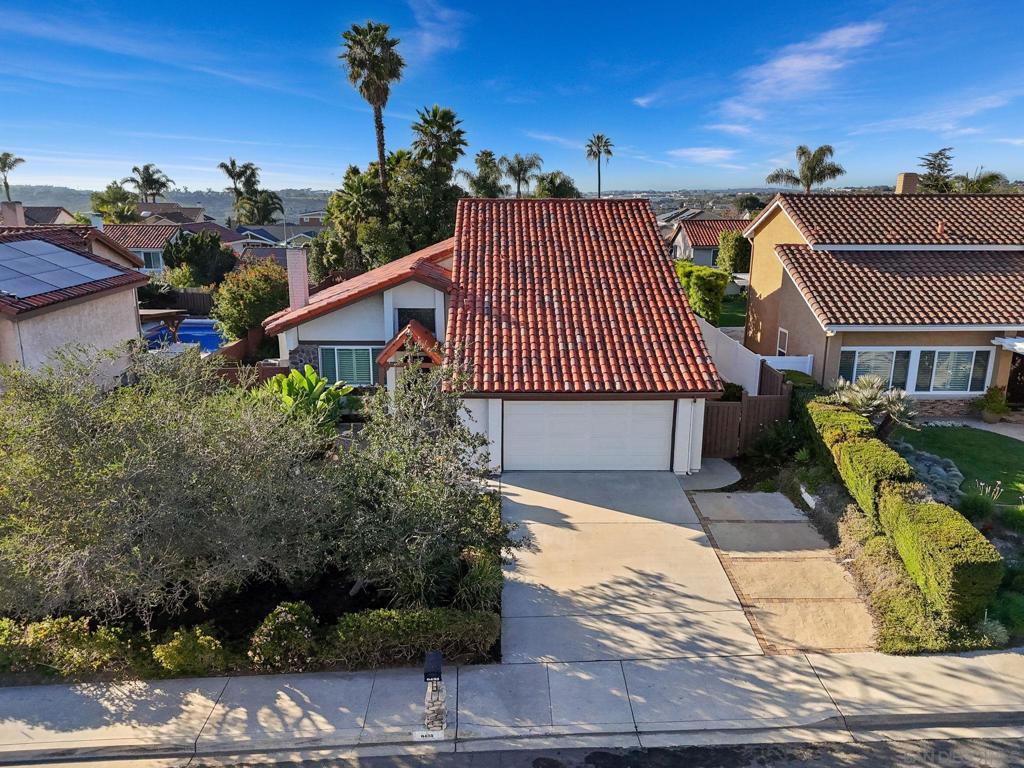 6433 La Paloma St Property Photo 10