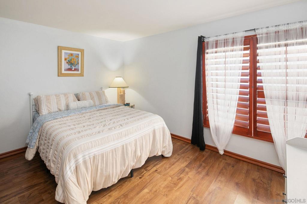 6433 La Paloma St Property Photo 45