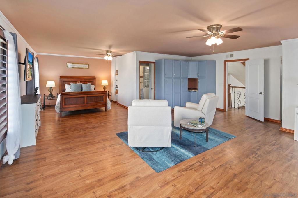 6433 La Paloma St Property Photo 48