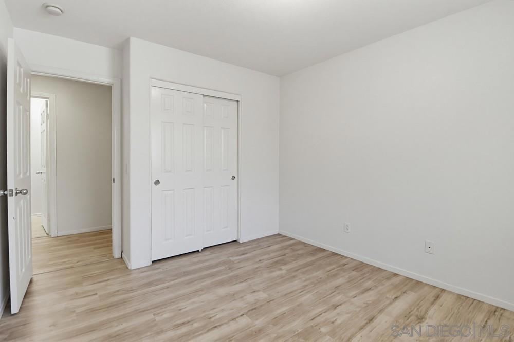 260015192SD Property Photo 13