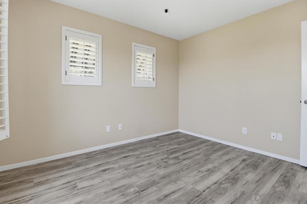 260015192SD Property Photo 25
