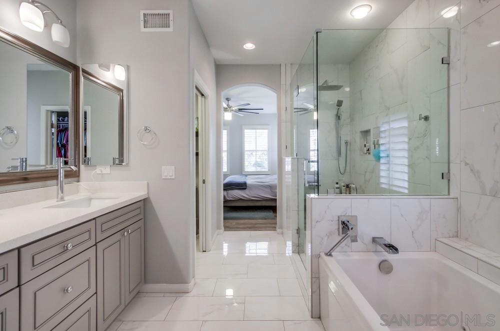 9240 Piantino Way Property Photo 23