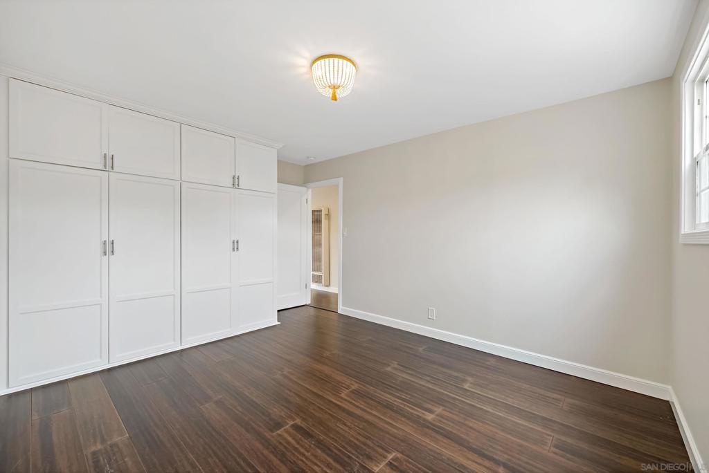1846 1848 Woodside Rd Property Photo 27