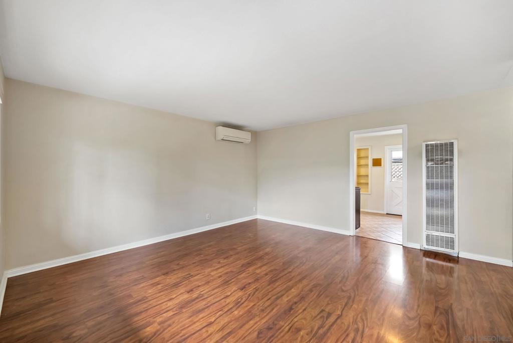 1846 1848 Woodside Rd Property Photo 43