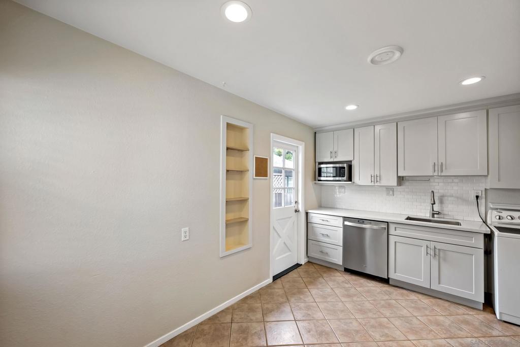 1846 1848 Woodside Rd Property Photo 45